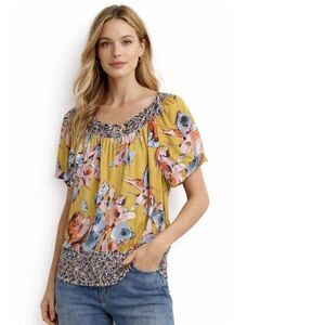 SoCa St. John 100% Silk Floral Blouse NEW Short Sleeves Size L Canary Yellow